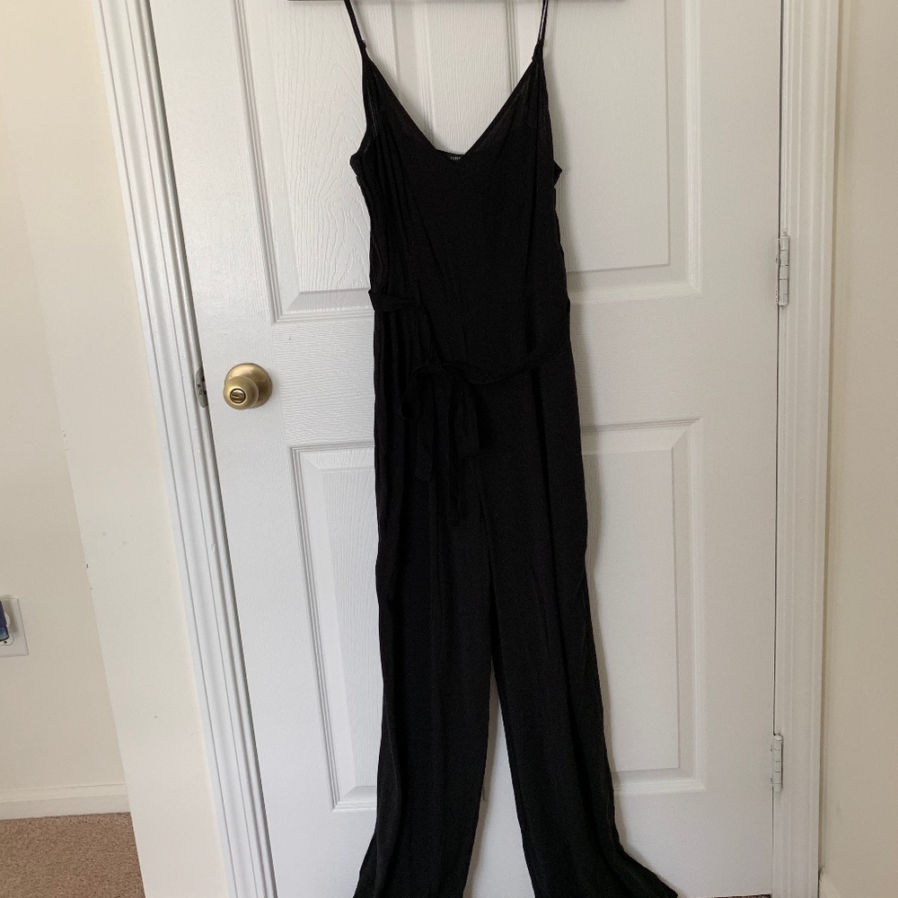 Forever21 Black Jumpsuit Size Medium NWT